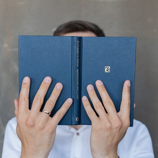 Красные глаза 👓📖