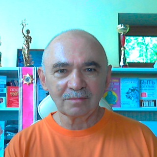 Александр Свияш / Психолог. Помогаю понять, какие ошибки вы совершаете на пути к своим целям. И помогаю их убрать.