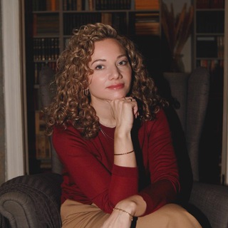 ПСИХОЛОГ Алина Лаврищева